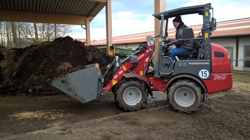 Weidemann Elektro Hoftrac Offenstall